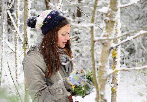 What to do When You’re Not Getting a Kiss Under the Mistletoe