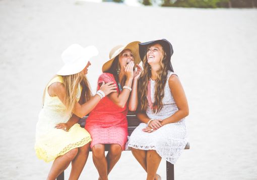 Why Girl Friendships Need to be a Crucial Part of Your Life