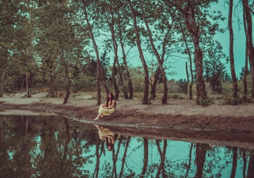 girl by water